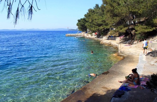 Island Dugi Otok Apartment | Two bedroom apartment with terrace and sea view Sali, Dugi otok (A-883-a)