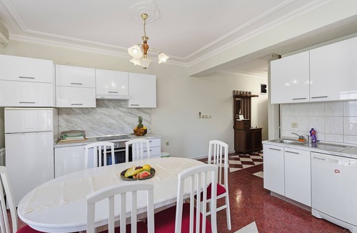 Kraj Apartment | Two bedroom apartment with a swimming pool by the beach Kraj, Pašman (A-334-d)