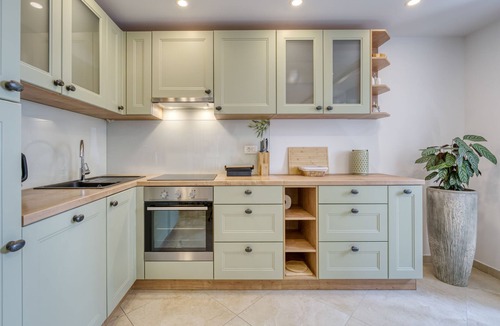 Volosko House | Vacation home Conrad by Interhome