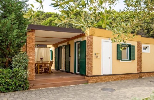 Kampor House | Vacation home Camping Lando in Rab/Kampor - 6 persons, 2 bedrooms