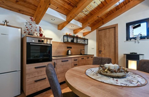 Jasenak Apartment | Villa Šumska vila AVA by Interhome