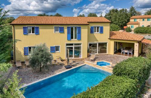Muzini Villa | Villa 1519