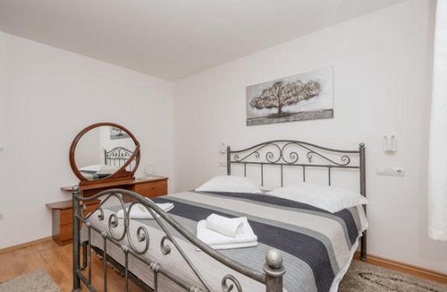 Donji Prolozac Villa | Villa Ana