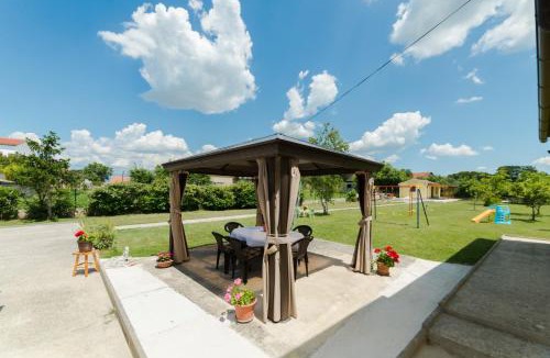 Lovinac Villa | Villa Ana with large pool