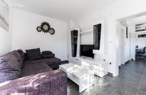 Krusevo Villa | Villa Camellia