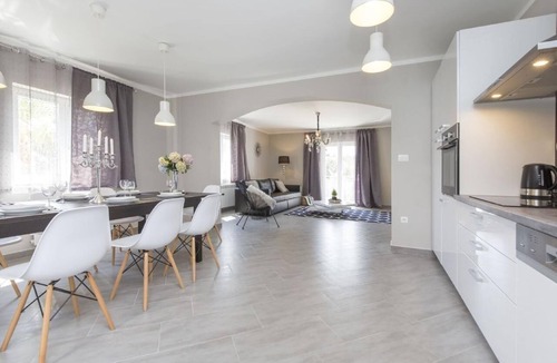 Becici House | Villa Franka