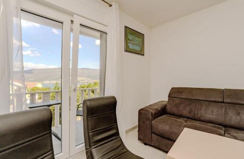 Donji Karin Villa | Villa Ivanovi Dvori - Seven Bedroom Villa with Private Pool