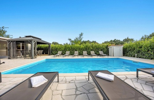 Marceljani Villa | Villa LanaB – Private Pool and Great Location by Istrabook