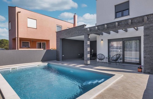 Skatari House | Villa MAENI by Interhome