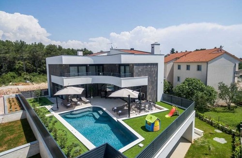 Biograd na Moru Villa | Villa Mario Biograd by Istriaselect Villas