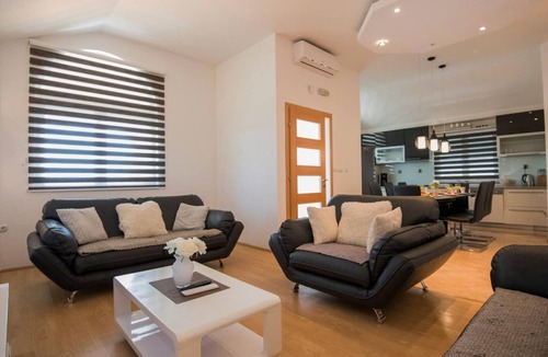 Podbablje Villa | Villa Mia 2 - Six Bedroom Villa with Private Pool
