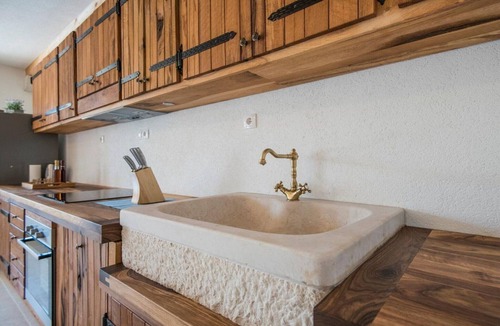 Podbablje Villa | Villa Mia 2 - Six Bedroom Villa with Private Pool