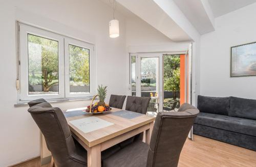 Okrug Gornji Apartment | Villa Mihaela