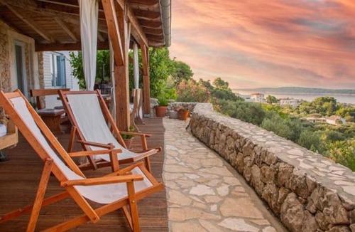 Banjol Villa | Villa Mora