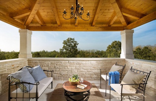 Tinjan Villa | Villa Ovi