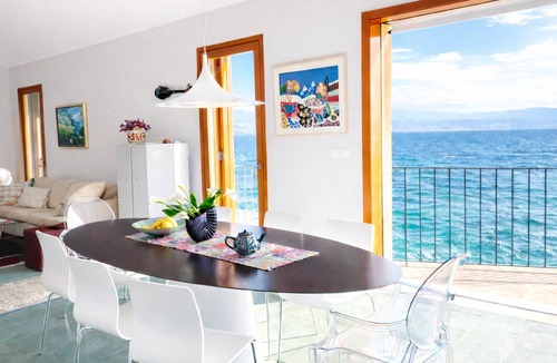 Lovran Villa | Villa Perfect house beachfront by Villas Guide