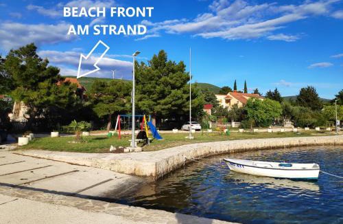 Krusevo Apartment | VILLA PUNTA BLAVA - Beachfront Family Villa with Sea View - no pets allowed