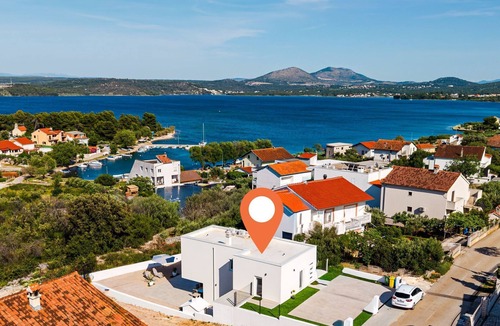 Raslina House | Villa Raslina Sea View (V5271-K1) - Raslina (Sibenik)