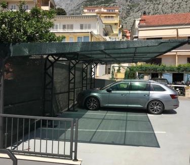 Bili brig Apartment | Villa sa 2 spavace sobe, bazenom i parkingom