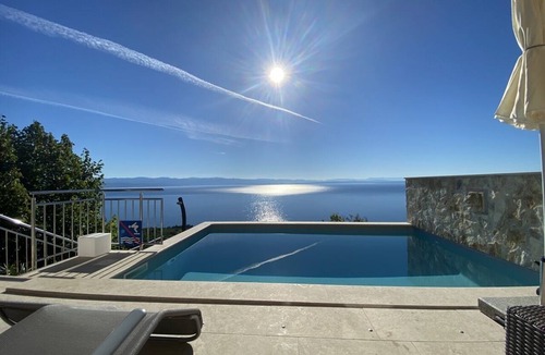 Medveja Apartment | Villa Sabine Medveja Cres. Studio-appartement mit Wlan und Pool