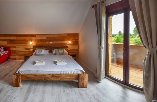 Catrnja House | Villa Stone