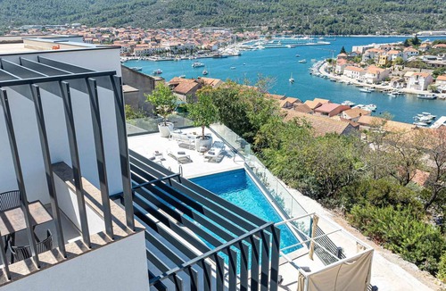 Vela Luka Villa | Villa with pool and sea view