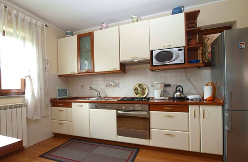 Pazin Villa | Villa with swimming pool and playground
