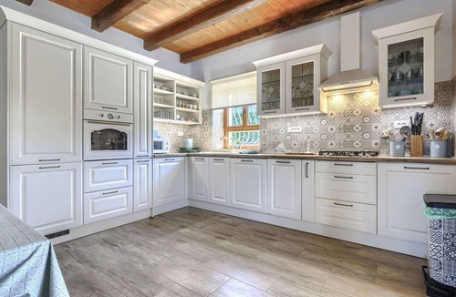 Vosteni Villa | Wonderful private villa with WIFI, private pool, A/C, TV, terrace, pets allowed and panoramic view