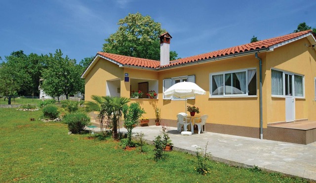 1 bedroom amazing home in Marceljani