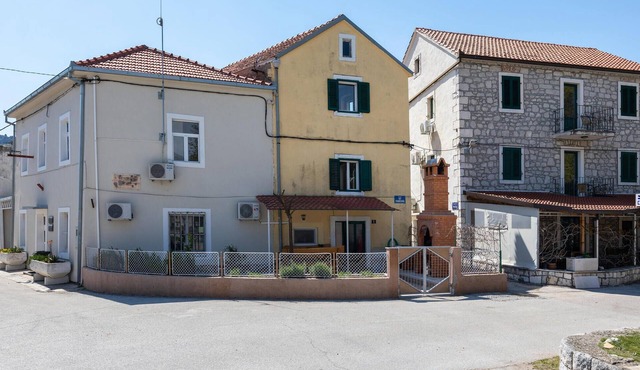 3 bedroom amazing home in Opuzen