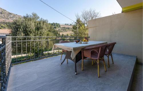 3 Bedroom Awesome Home In Kremena