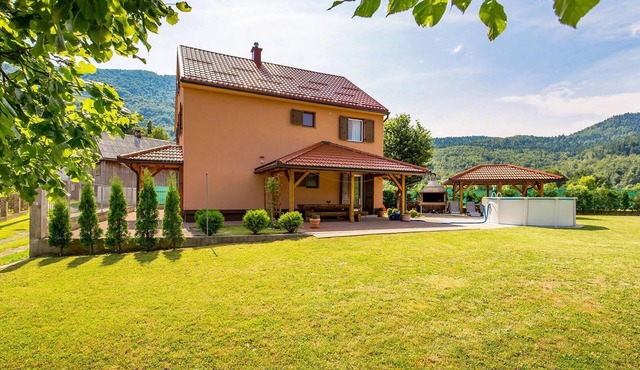 3 bedroom beautiful home in Jasenak