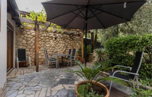 Amazing Apartment In Mali Losinj With Wifi