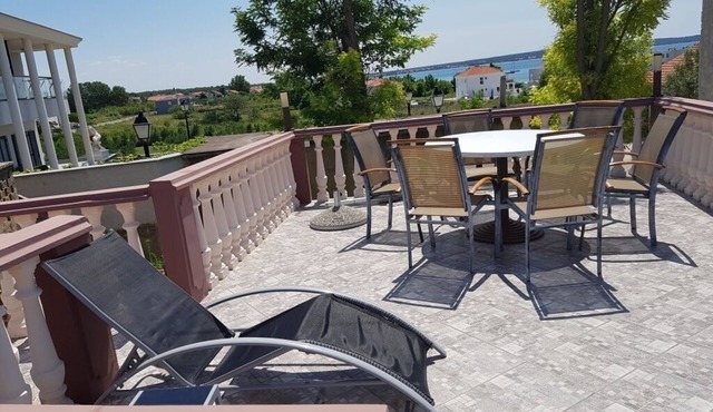 Apartment in Privlaka with Balcony, Air condition, WIFI, Dishwasher (878-1)