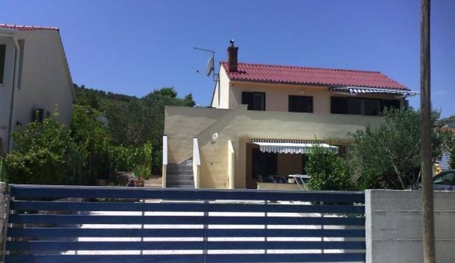 Apartment in Slatine with Seaview, Terrace, Air condition, WIFI (5130-2)
