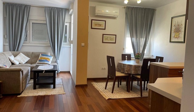 Apartment Kaj with balcony in Zagreb
