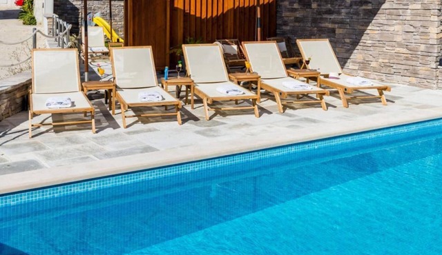 Apartment LaVilla - Two Bedroom Apartment with Balcony and Sea View (Žuti)