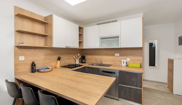 Apartment Uga (103861-A1) - Mandre - island Pag