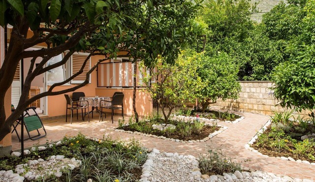 Apartments Bibijana- Premium Studio Apartment with Patio and Sea View (APARTMAN 3)