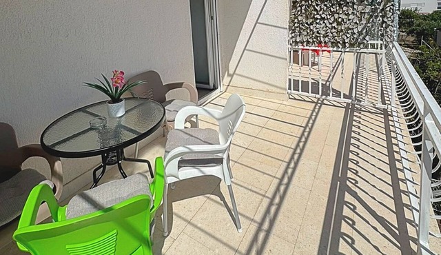 Apartments Luca (10351-A4) - Rogoznica