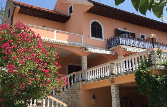 Apartments Tartuga