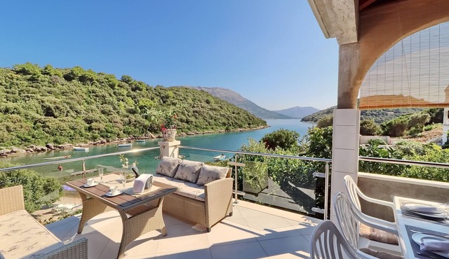 Apartments Villa Cebalo Kor