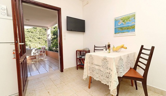 Apartments Villa Cebalo Korčula - Two Bedroom Apartment with Terrace and Sea View LANA