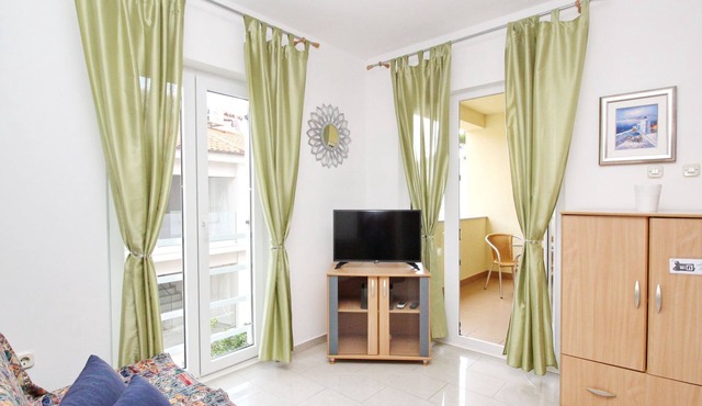 Appartement in Baška mit Eigenem Balkon by Interhome