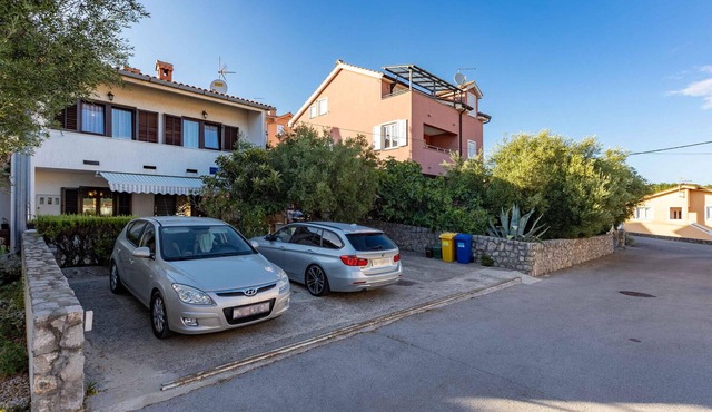 Beach front apartment in Kornic with WiFi