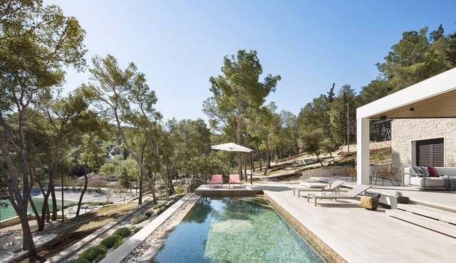 Beachfront Villa Brac Enigma with Pool