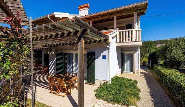 Beautiful apartment for 4 people with pool, WIFI, A/C, TV and terrace