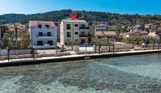 Beautiful apartment in Preko with WiFi