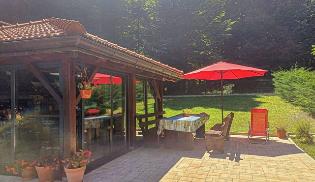 Beautiful private villa for 5 people with hot tub, WIFI, A/C, TV, terrace and pets allowed