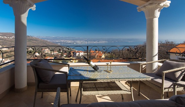 Beautiful Villa Emily